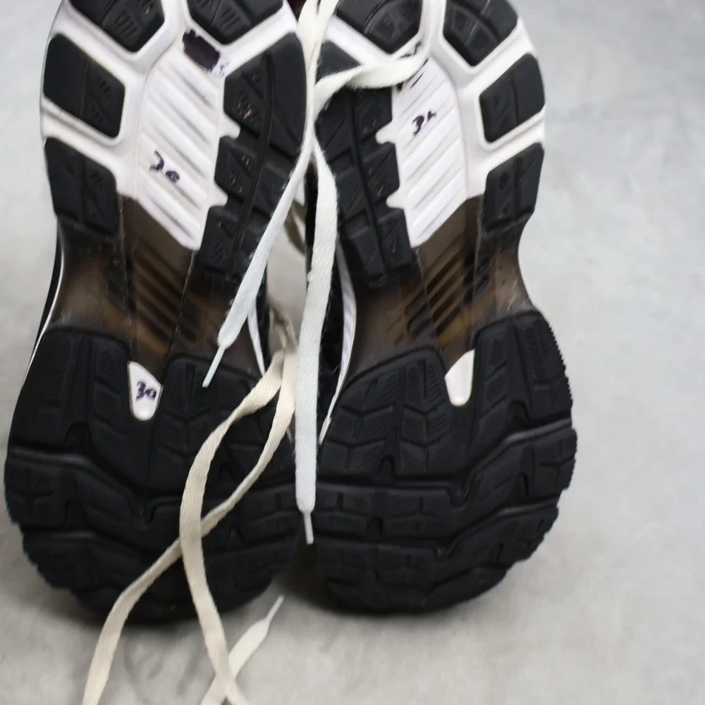 Asics no box